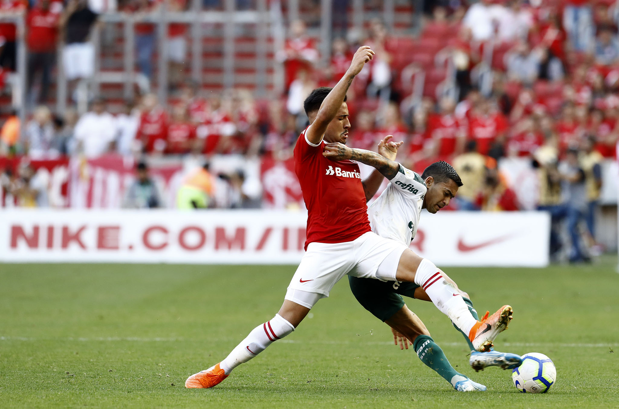 Os sistemas desenvolvidos pela Sensorial Sports j&aacute; foram aplicados em atletas de clubes de futebol, como o Palmeiras. Foto: Itamar Aguiar/Allsports
