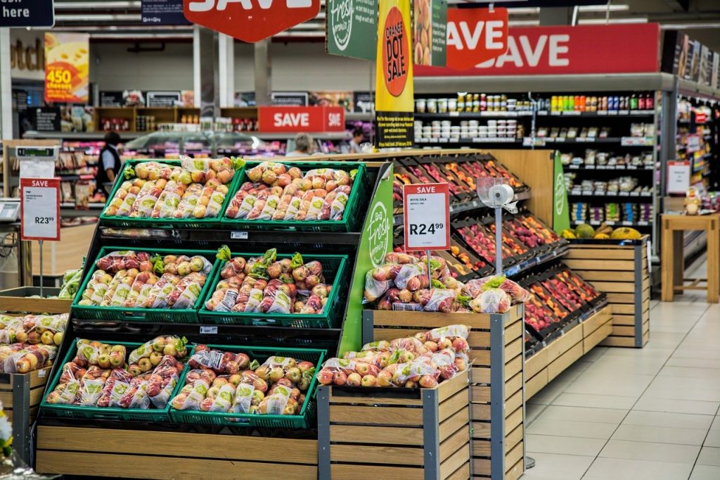 De acordo com a pesquisa Term&ocirc;metro do Consumo, da Kantar, 78% dos brasileiros est&atilde;o procurando sair de casa somente para o necess&aacute;rio, al&eacute;m de estarem mais preocupados com a sa&uacute;de.
