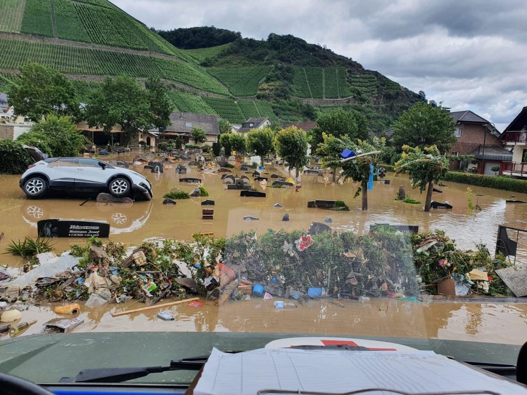 Uni&atilde;o Europeia -
regi&atilde;o destruida por tempestades na alemanha. foto: fotos p&uacute;blicas