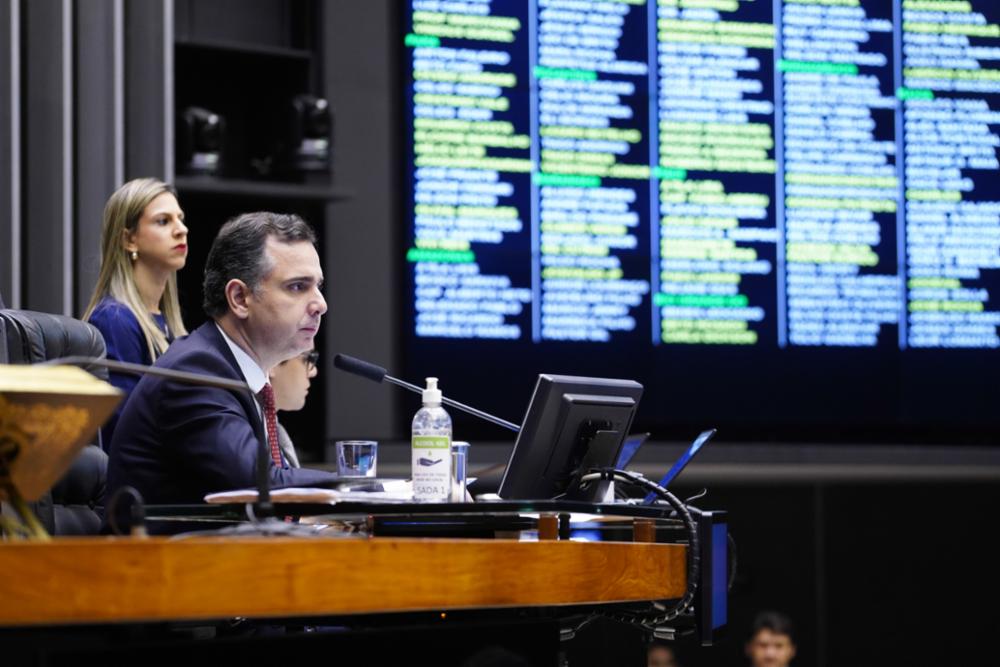 Detalhe do painel de vota&ccedil;&otilde;es do congresso nacional, com destaque para a mesa da lideran&ccedil;a - Pablo Valadares/C&acirc;mara dos Deputados