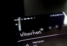 Conversas sobre o futuro: impactos da internet 5G e mais insights light creative iphone smartphone