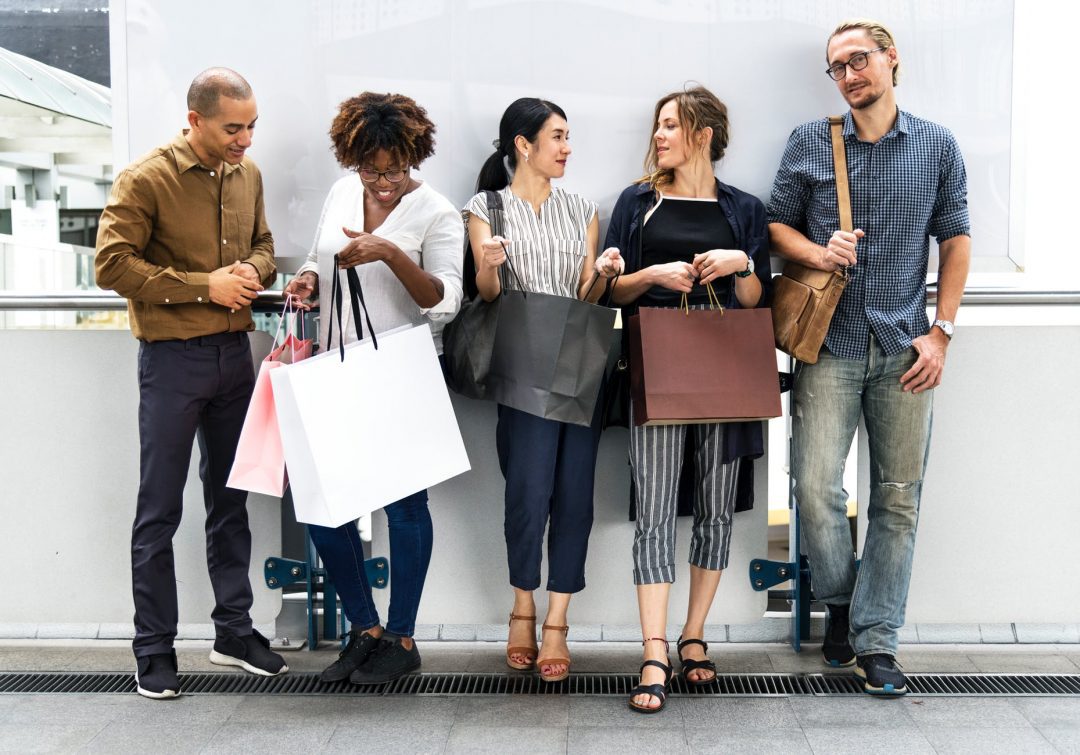 investir em mudanças de comportamento de consumo é um ponto essencial para criar um diferencial competitivo Foto por rawpixel.com em Pexels.com