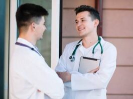 Segundo um levantamento da Ipsos para o World Mental Health Day 2024, 45% das pessoas entrevistadas consideram a saúde mental o principal problema de saúde em suas nações. No Brasil, no mesmo ano, esse número atingiu 54%, um expressivo aumento quando em comparação com os anos anteriores: 40% em 2021, 49% em 2022 e 52% em 2023.